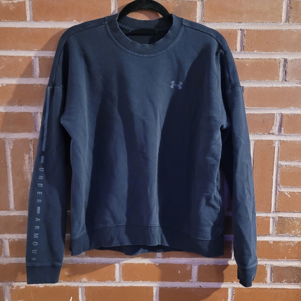 Under Armour Black Crew Neck Sweater Size Medium
